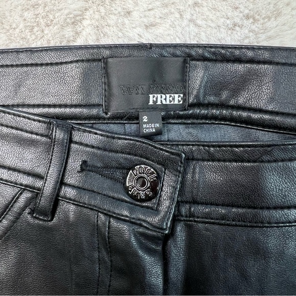 Wilfred Free Black Faux Leather Pants Leggings Tight Soft Womens Size 2 XS - Picture 3 of 9
